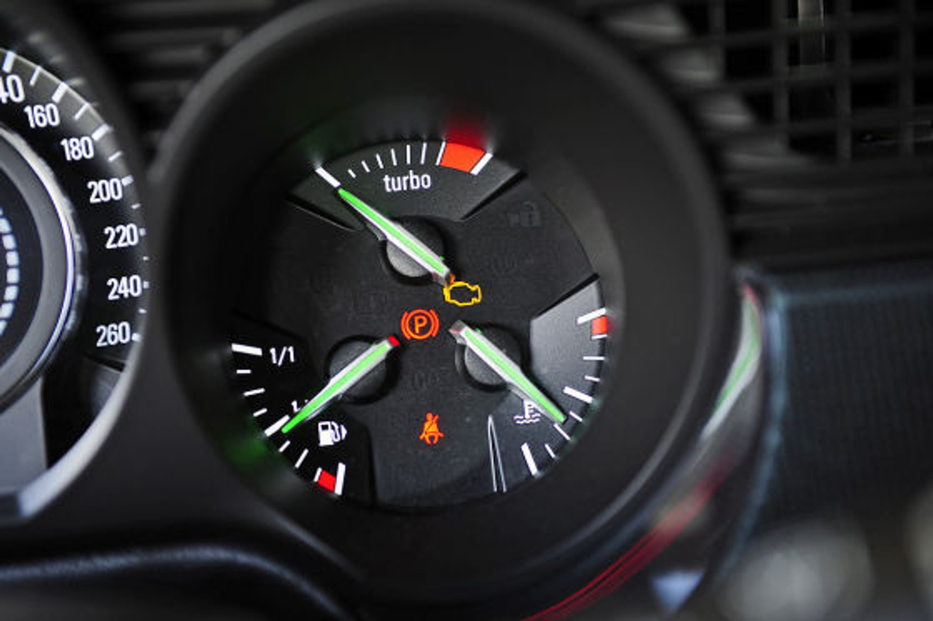 Saab 9-5: pierwsze zdjęcia i informacje