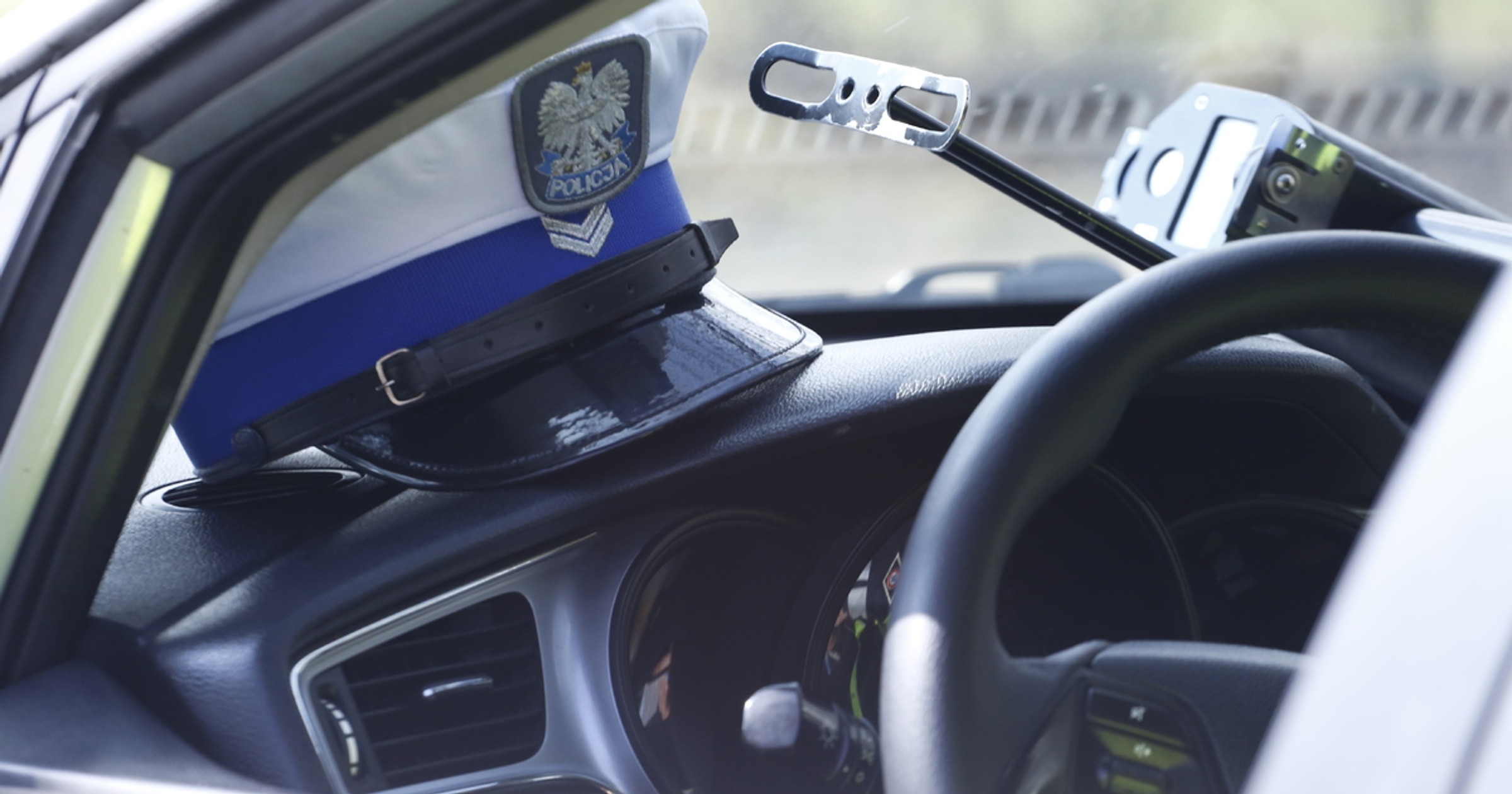 Obraz pochodzący z serwisu https://lubelska.policja.gov.pl/lub/aktualnosci/145125,Weekendowe-powroty-apelujemy-o-ostroznosc.html