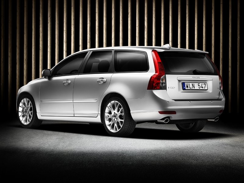 Odmłodzone Volvo S40 i V50 na starcie (WIDEO)