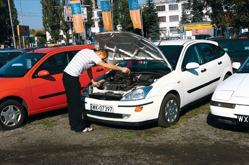 Zastaw bankowy, jak sprawdzić czy nie ciąży na aucie?