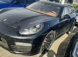 Taka okazja może się nie powtórzyć. Małopolska skarbówka wystawia na licytację Porsche
