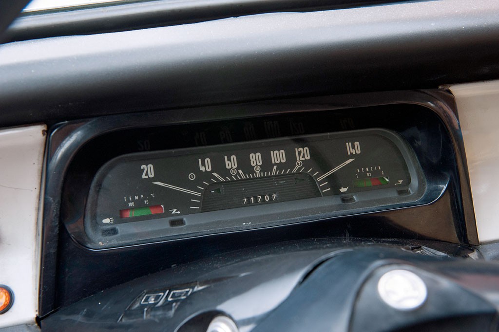 Skoda 1000MB