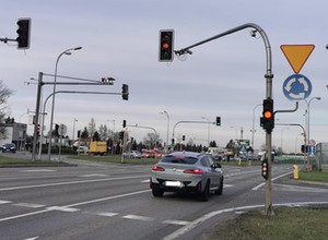 15 nowych systemów RedLight na skrzyżowaniach w Polsce. To powinieneś o nich wiedzieć