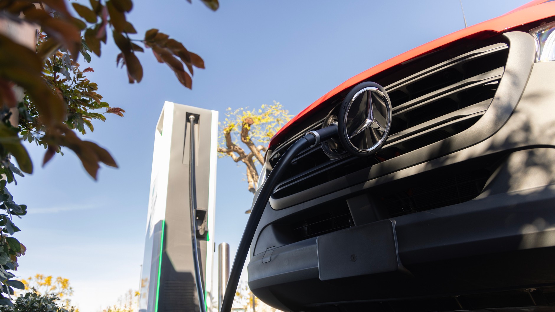 Mercedes eSprinter 2024