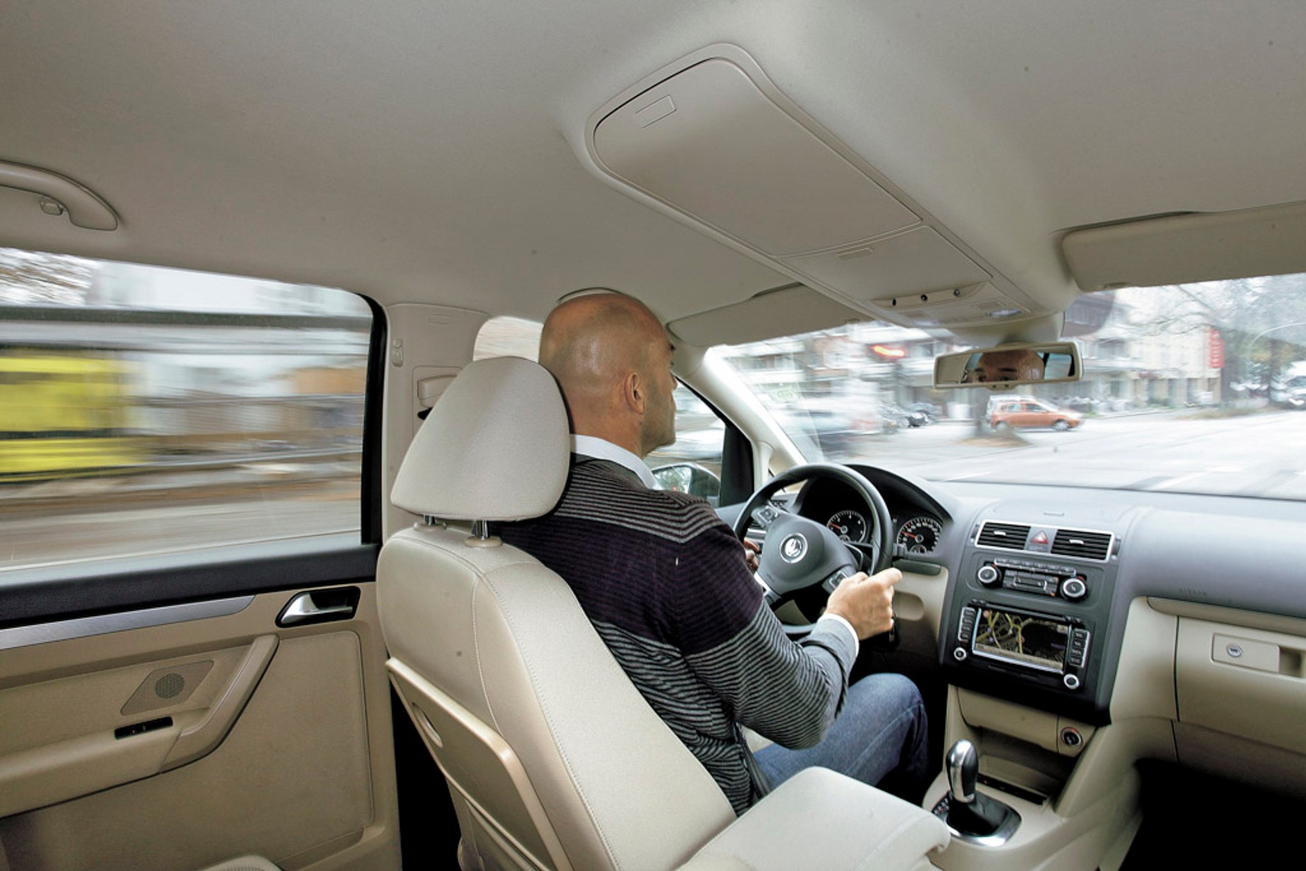 Volkswagen Touran na dystansie 100 tys. km: czy okazał się bezawaryjny?