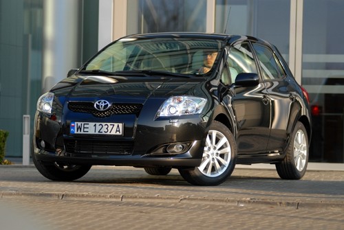 Toyota Auris 1.6 Prestige - Niewierny tradycji