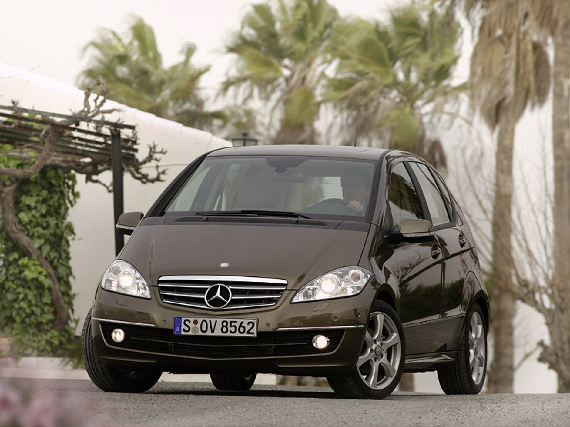 Mercedes-Benz: nowa A-Klasa będzie produkowana na Węgrzech