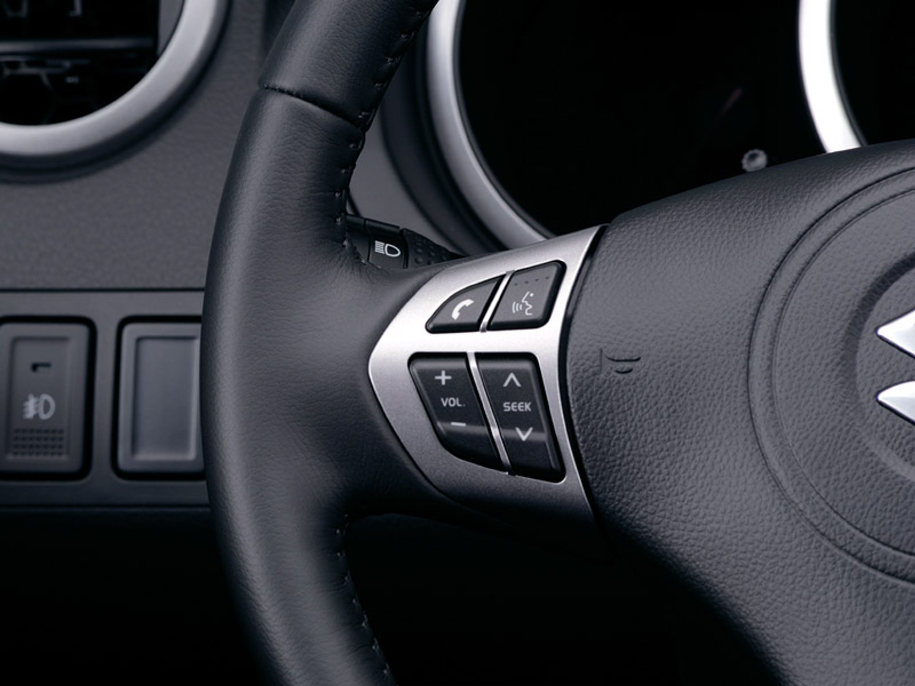 Suzuki: unowocześniona Vitara w salonach (ceny i fotogaleria)