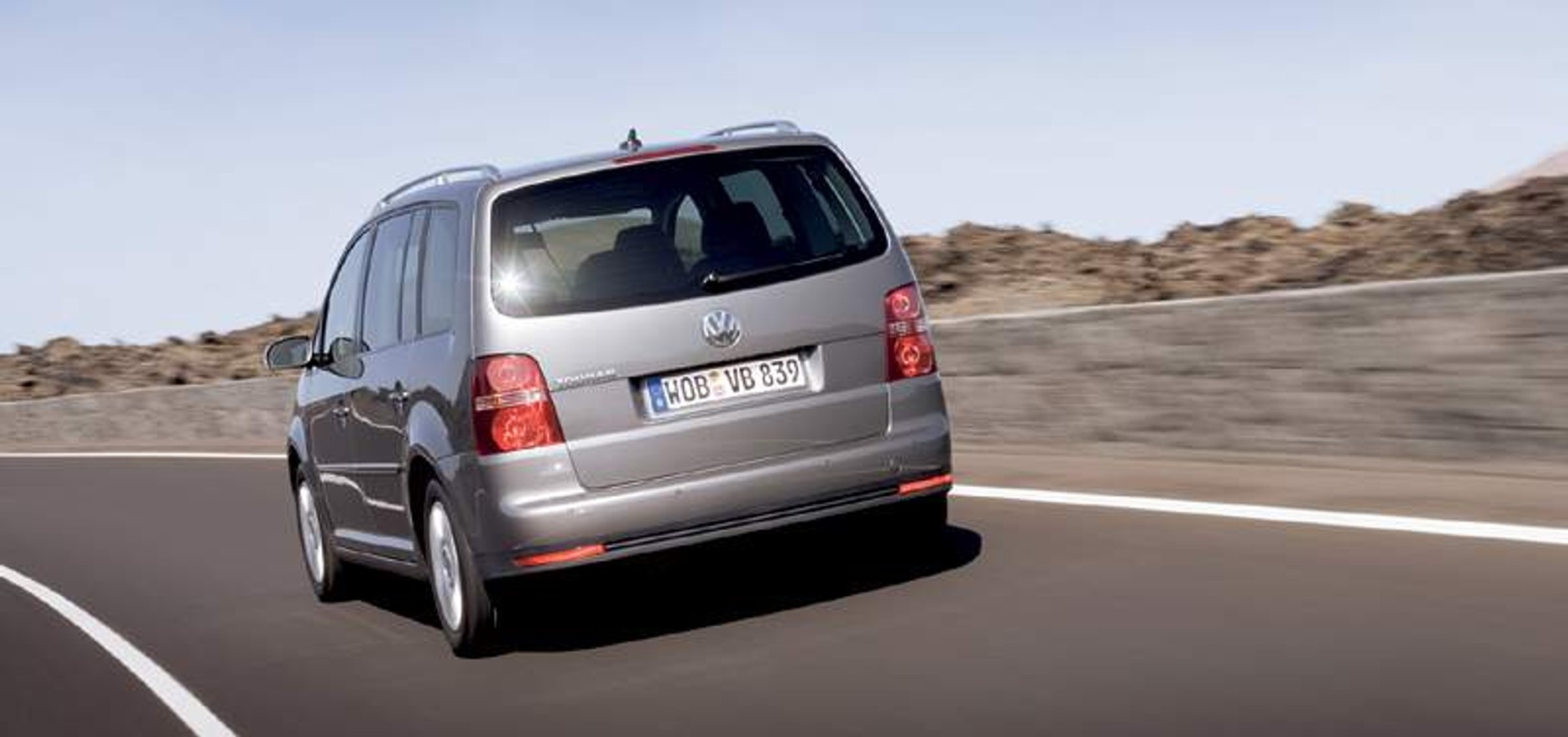 Paryż na żywo: VW Touran – teraz również z DSG