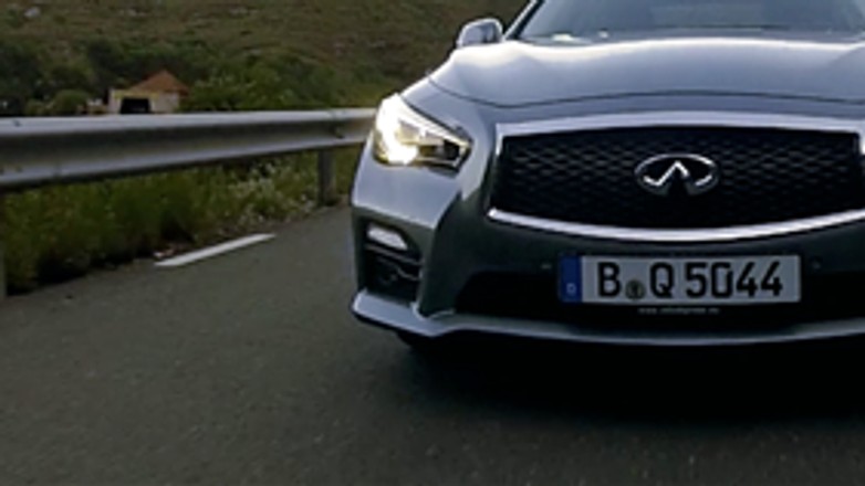 Infiniti Q50 i piękne widoki