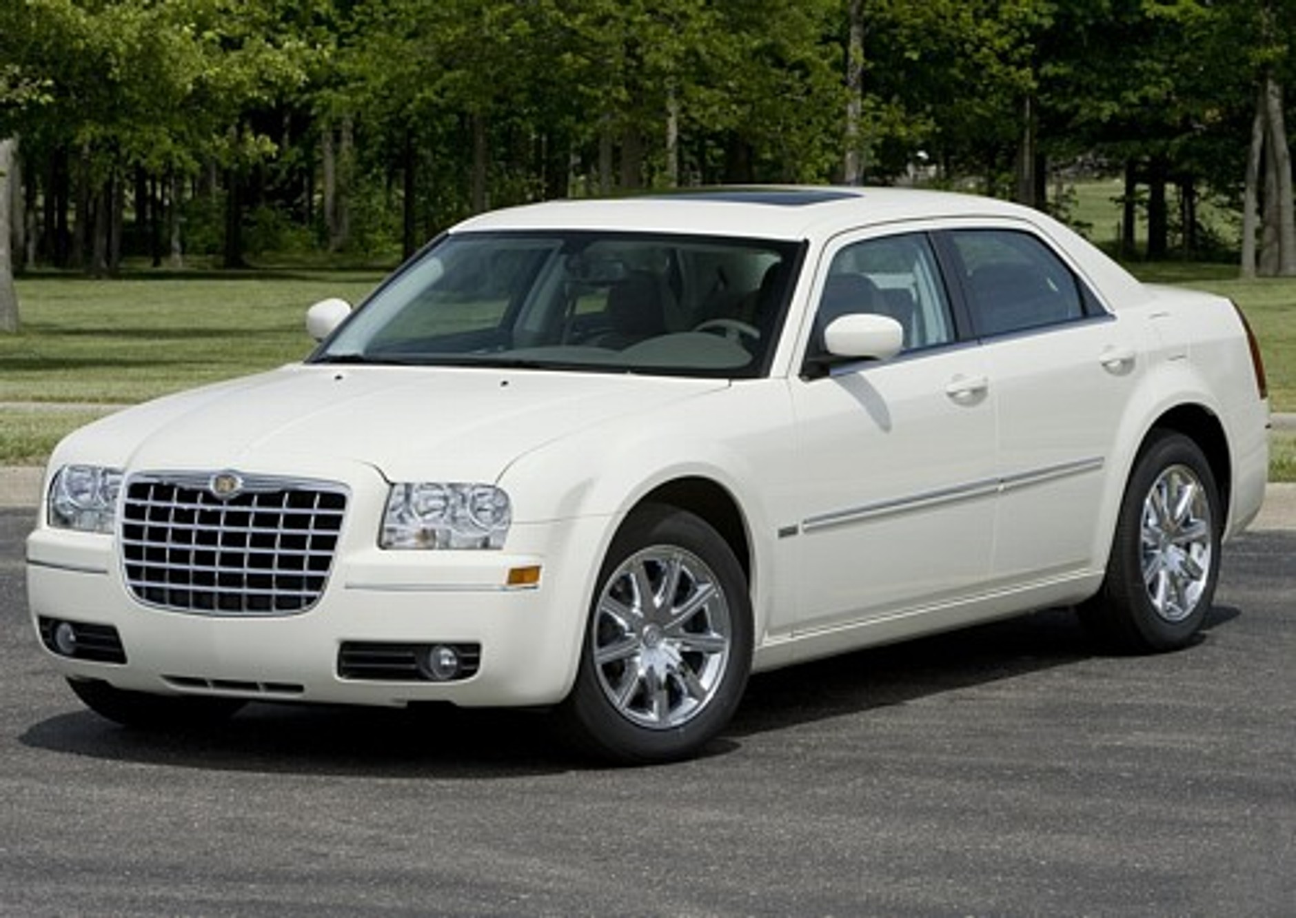 Biały, czarny i srebrny - DuPont Automotive wie jakie auta lubimy