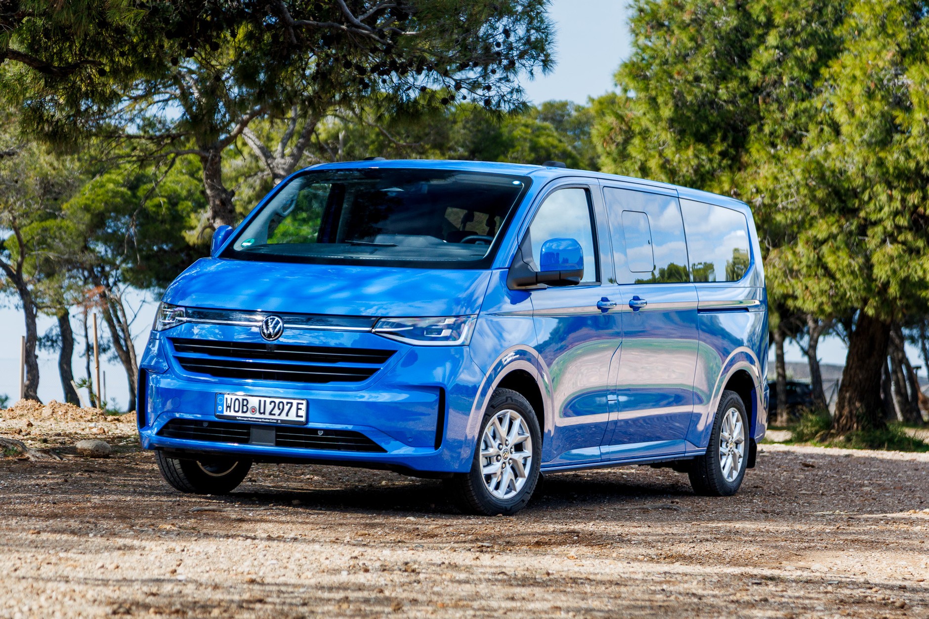 Volkswagen Caravelle T7 EV