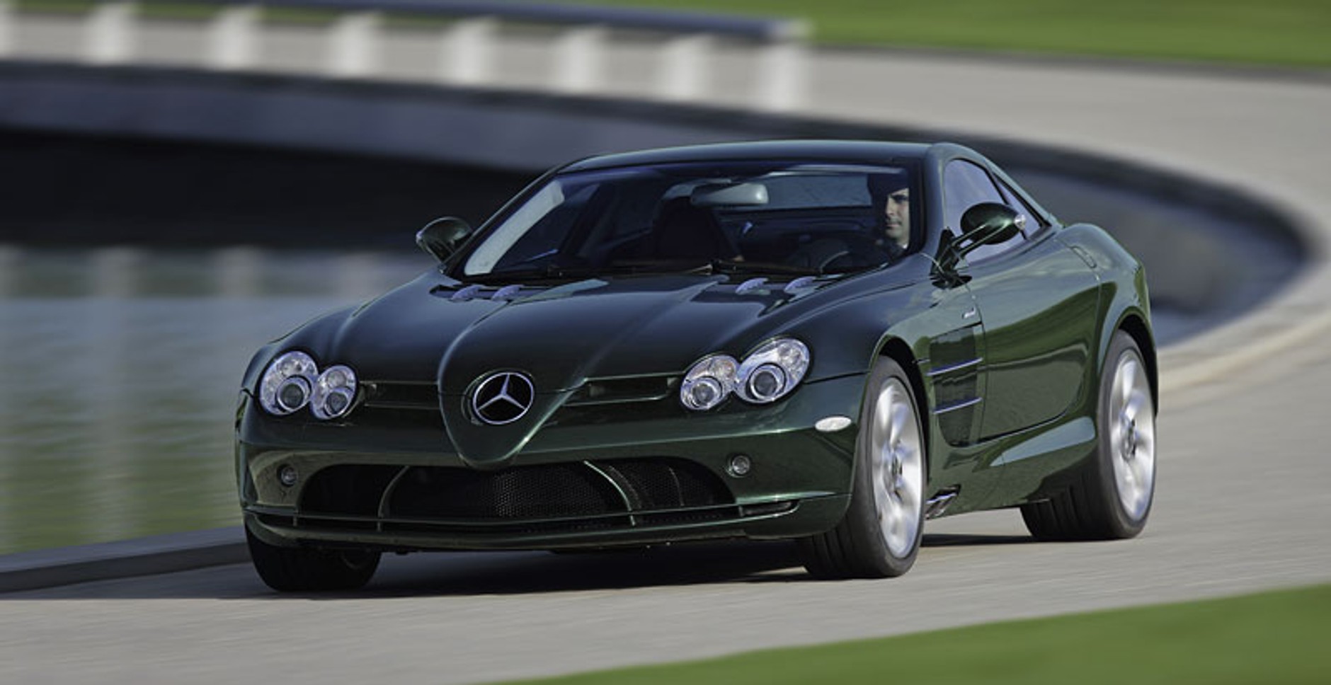 Mercedes-Benz SLR: koniec produkcji, ostatnia edycja Striling Moss
