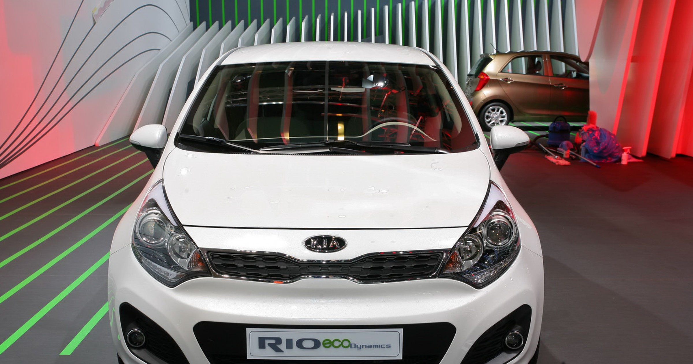Nowa Kia Rio także w wersji sedan