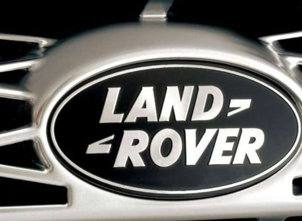Premiery Land Rovera w Paryżu