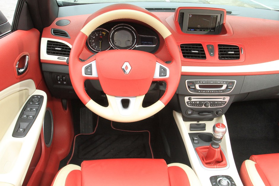 Renault Megane CC: powtórka z rozrywki