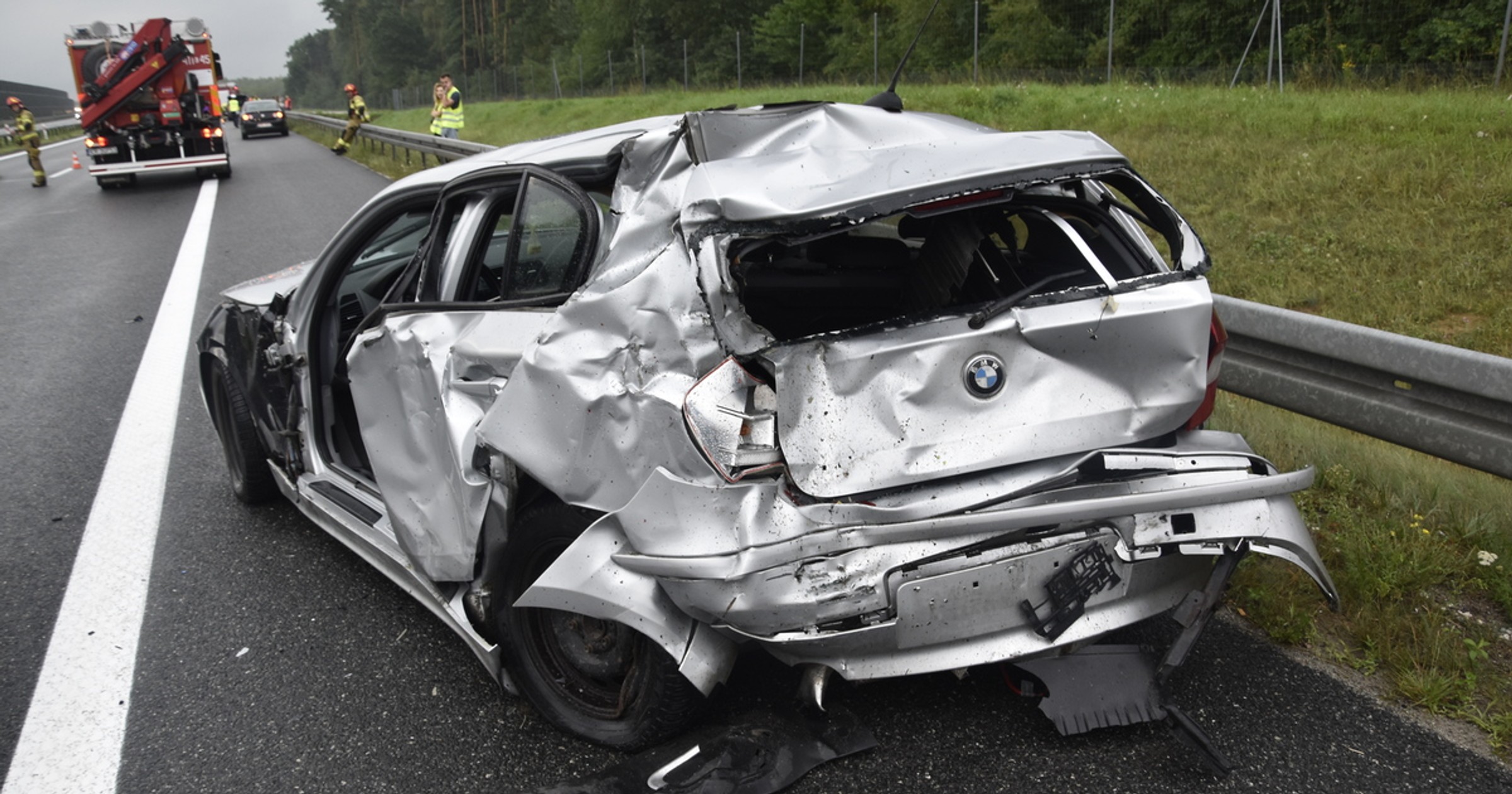 Niebezpieczny wypadek na autostradzie A4 w czasie burzy