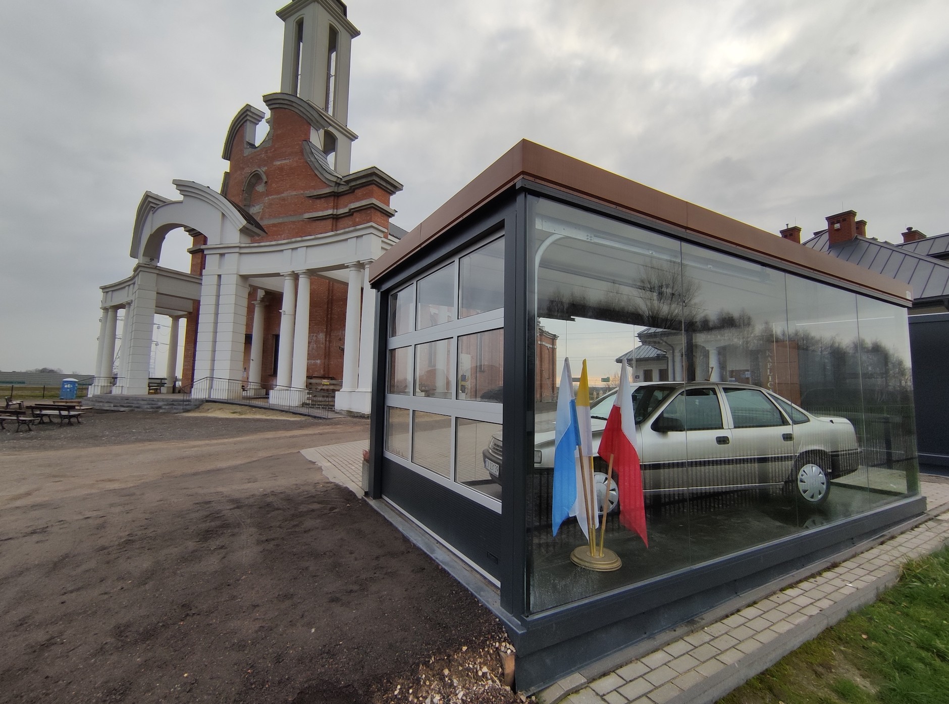 Opel Vectra A – relikwia drugiego stopnia