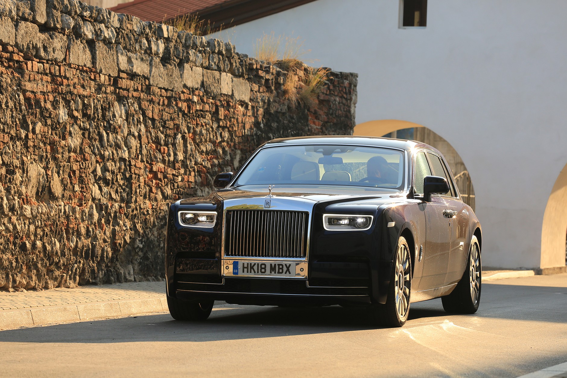 Rolls-Royce Phantom - pośpiech upokarza