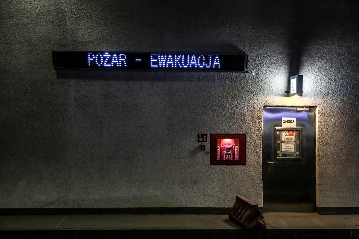 Ćwiczenia w tunelu drogi S7 na Zakopiance