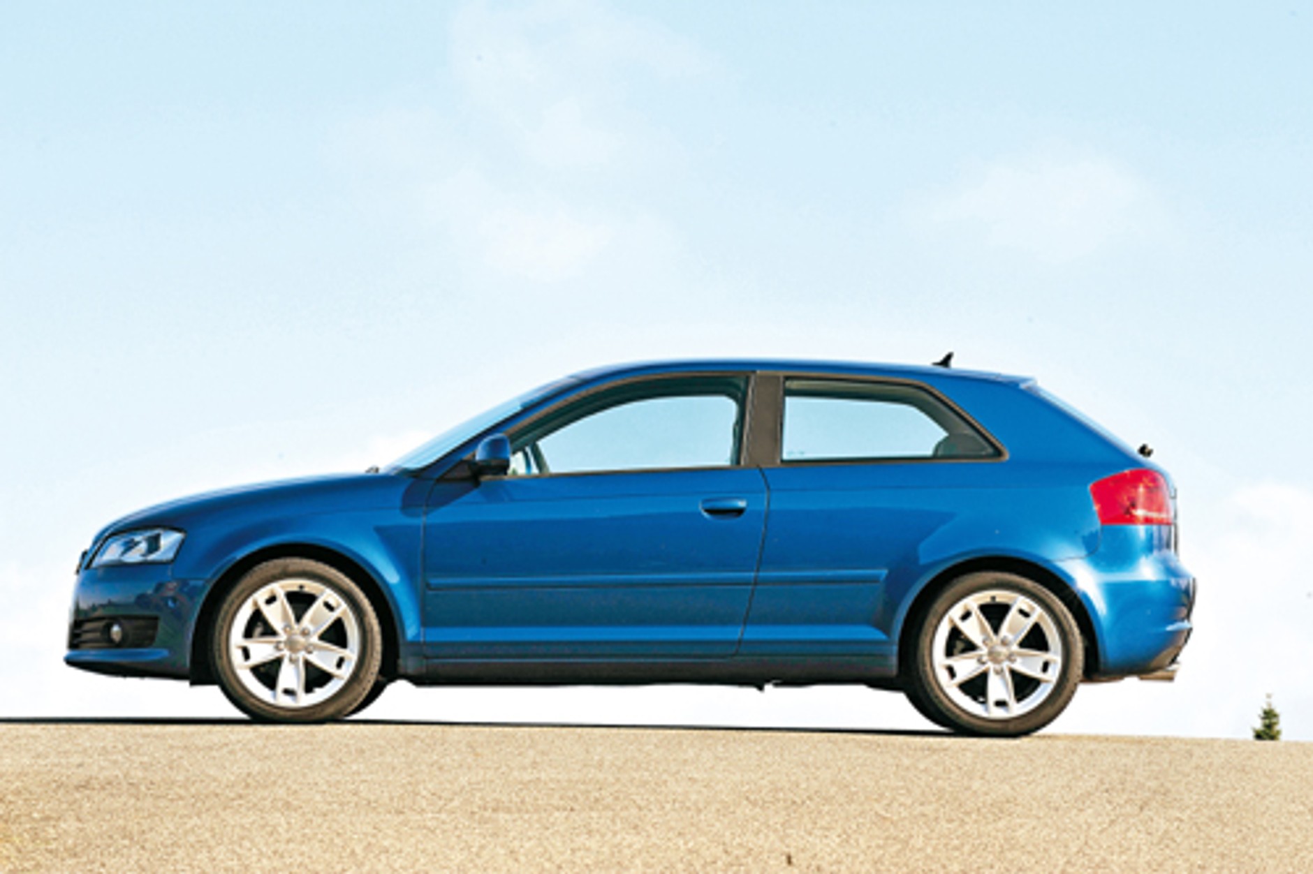 Audi A3 kontra BMW1, Honda Civic i Volvo C30 czyli porównanie ekskluzywny kompakty