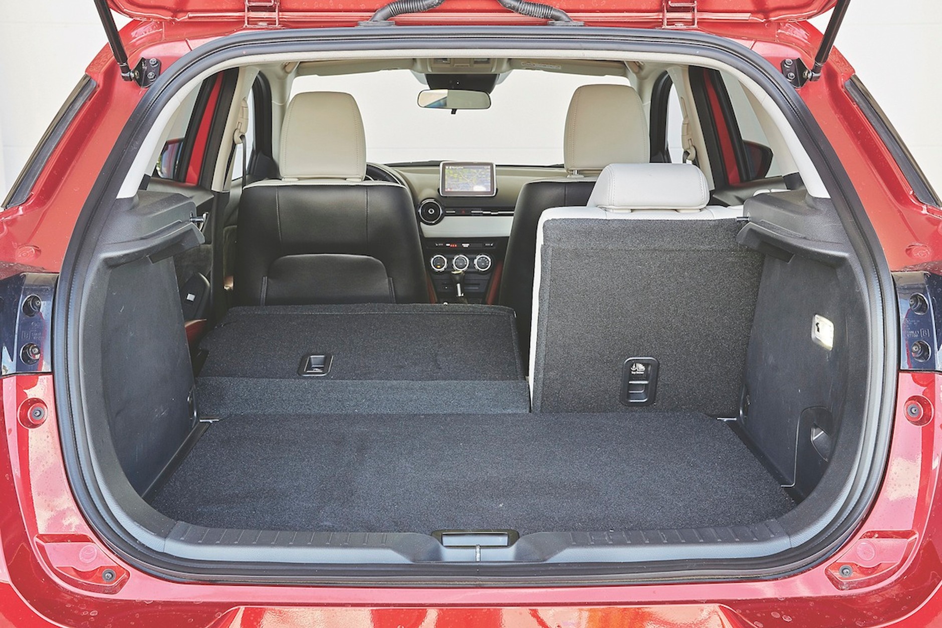 Fiat 500X kontra Mazda CX-3 i Suzuki Vitara - porównanie kompaktowych SUV-ów