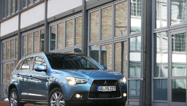 Mitsubishi ASX: Drżyj, Qashqaiu!