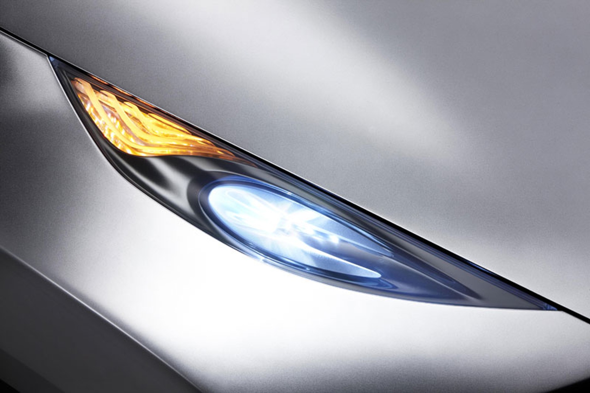 Genewa 2009: Nissan Qazana – terenowa żaba