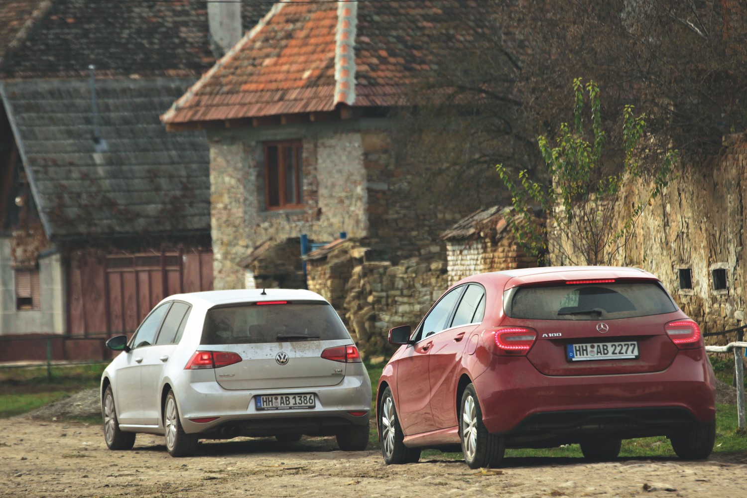Volkswagen Golf kontra Mercedes klasy A – test 300 tys. km