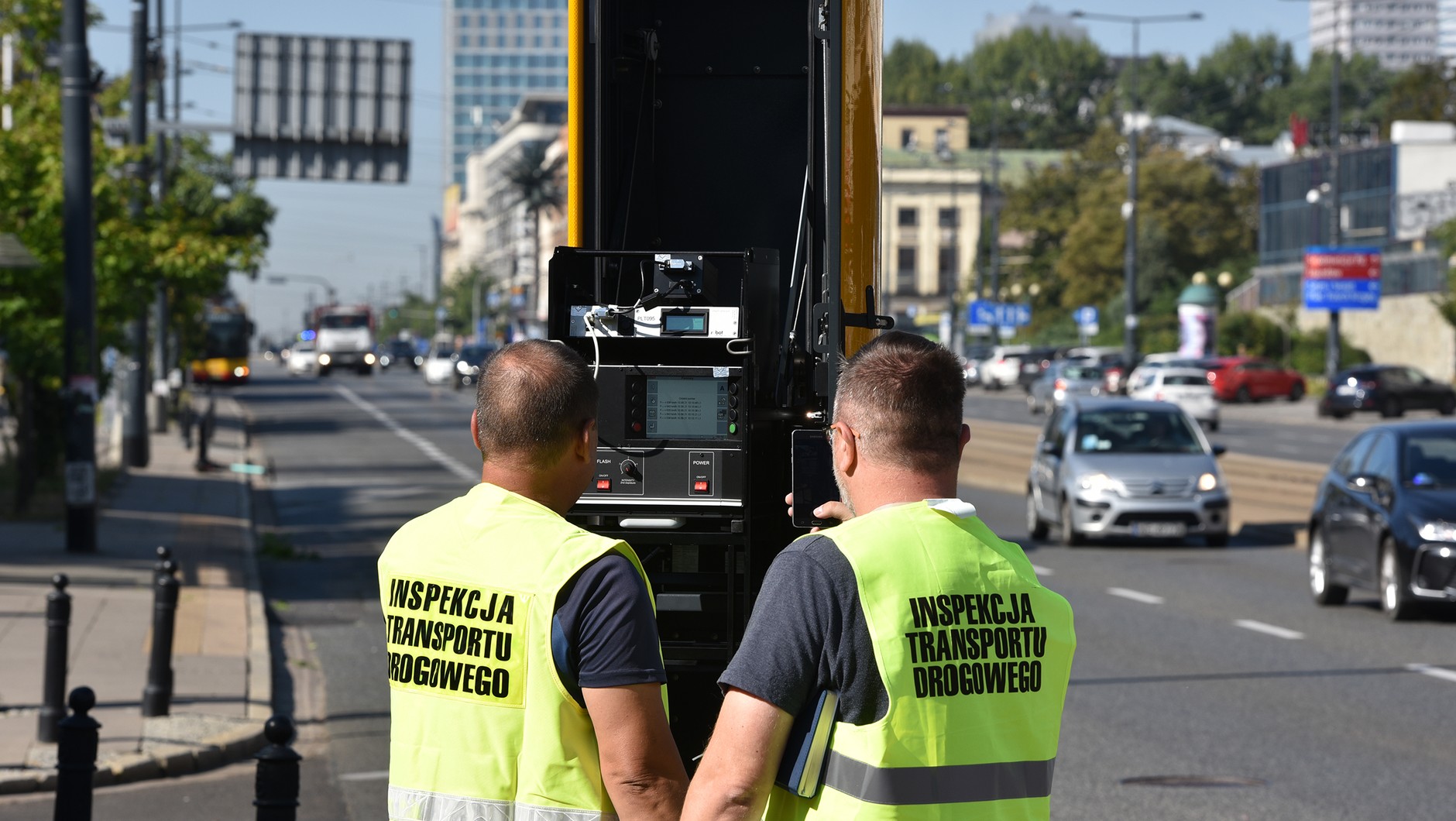 Działają fotoradary na moście Poniatowskiego
