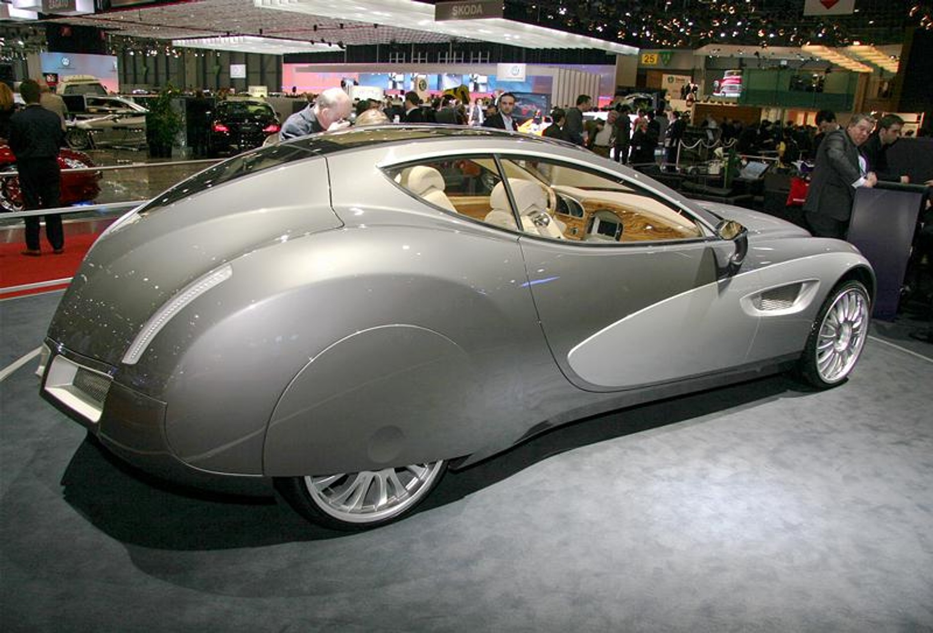 Genewa 2007: Russo-Baltique Impression – lata 30. w rosyjskim stylu