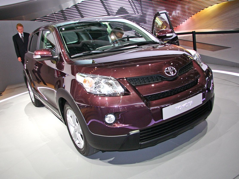 Paryż 2008: Toyota Urban Cruiser – miejski crossover z napędem 4x4 i nowym silnikiem 1,33 Dual VVT-i