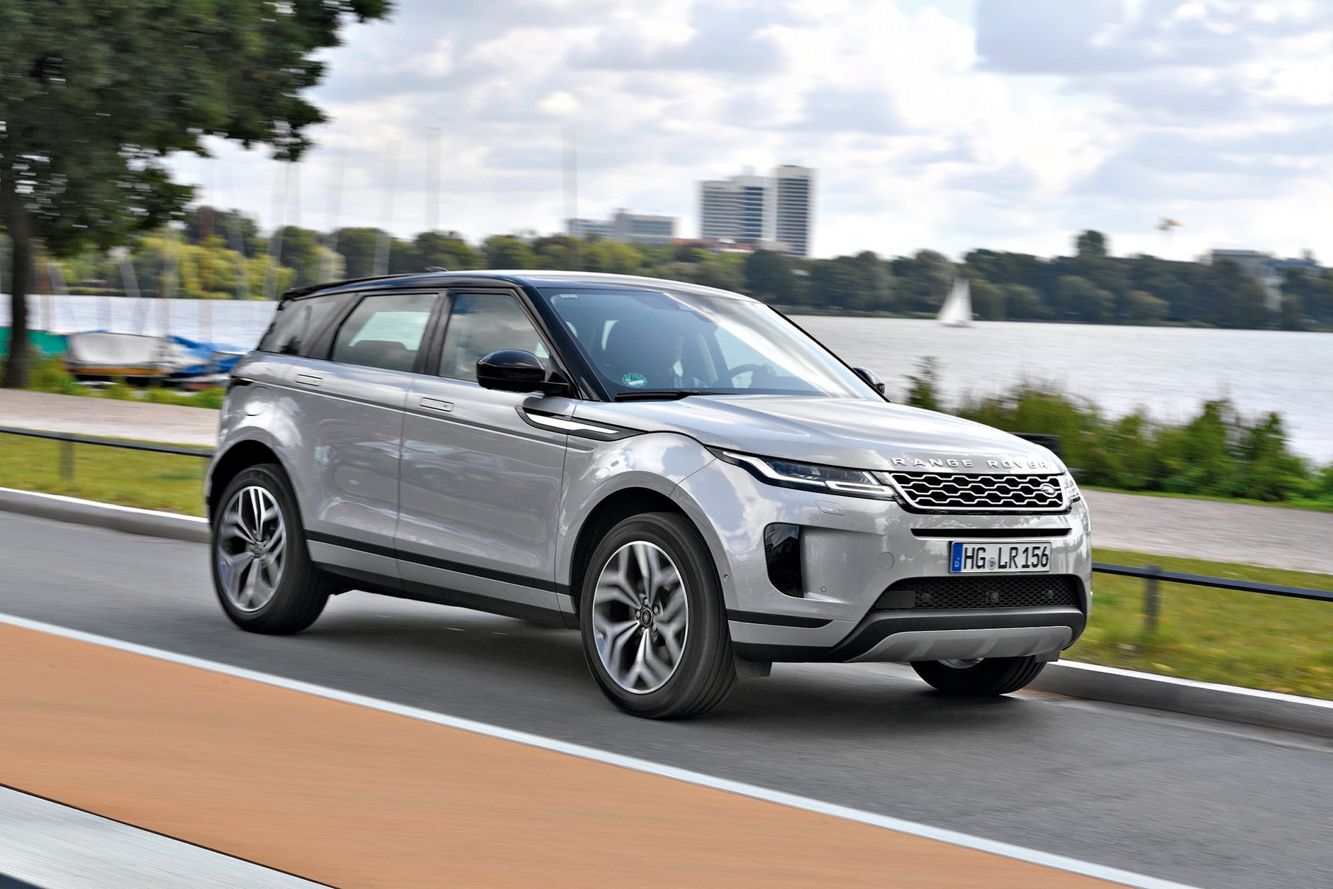 Range Rover Evoque kontra Volvo XC40