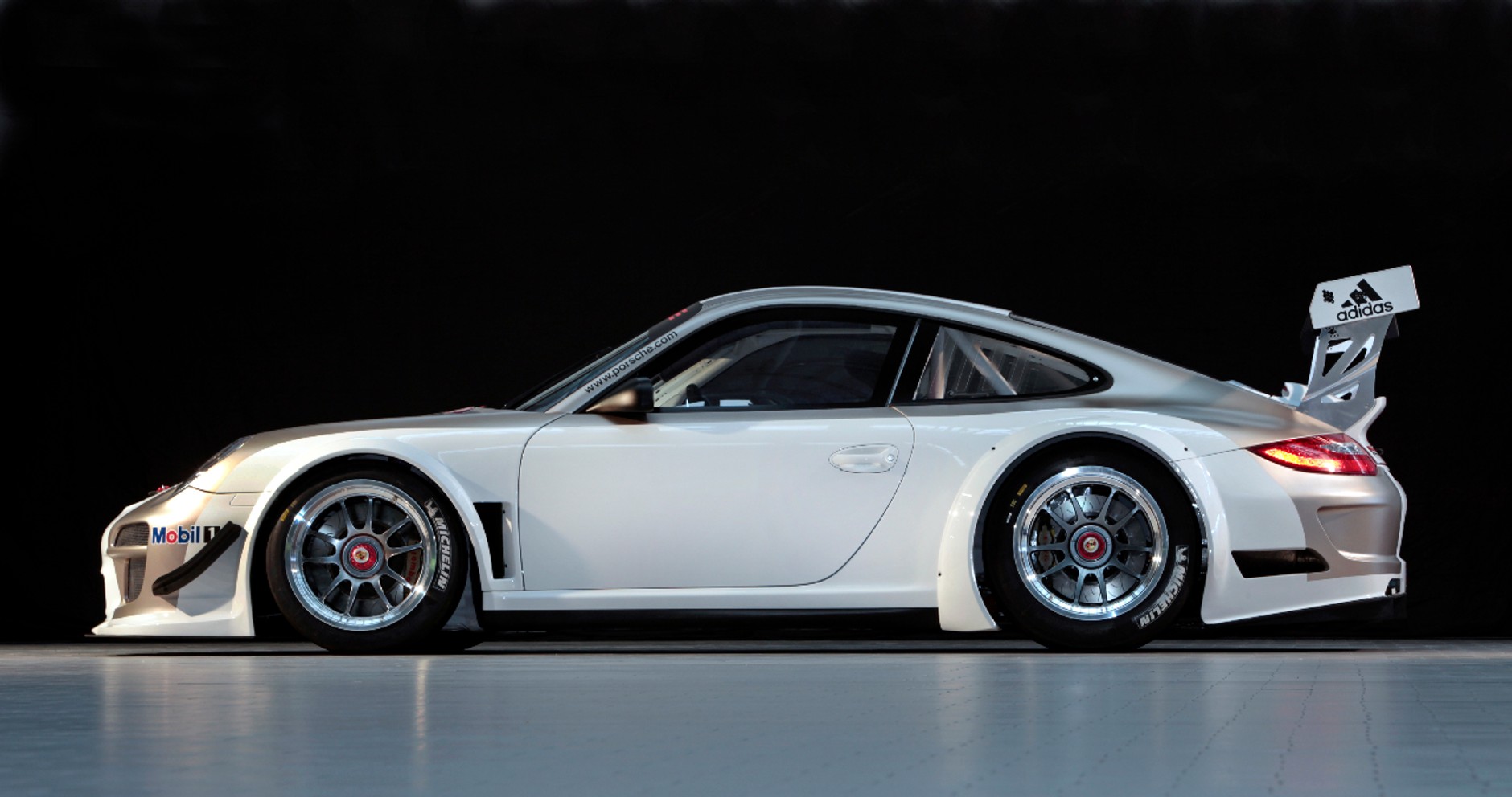 Porsche 911 GT3 R: ekstremalna 911