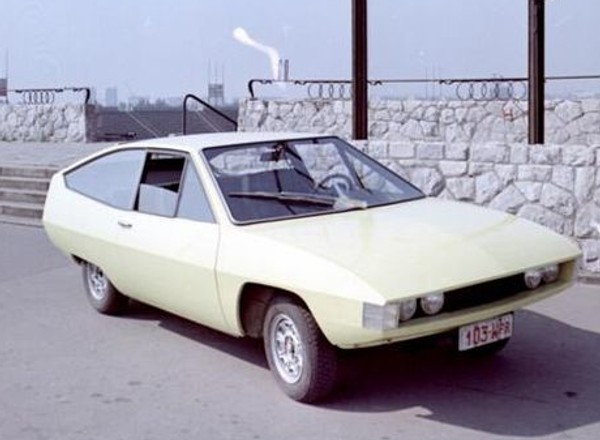 Polski Fiat 125p Coupé - rok 1971