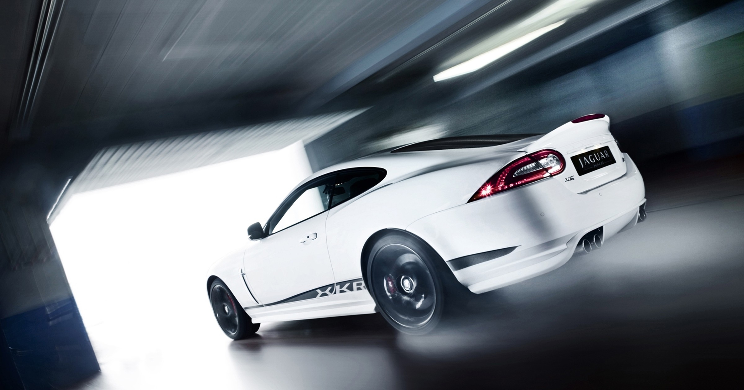 Jaguar XKR