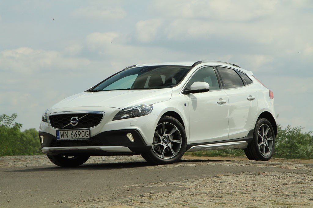 Karol Karski (PIS) - Volvo V40 Cross Country