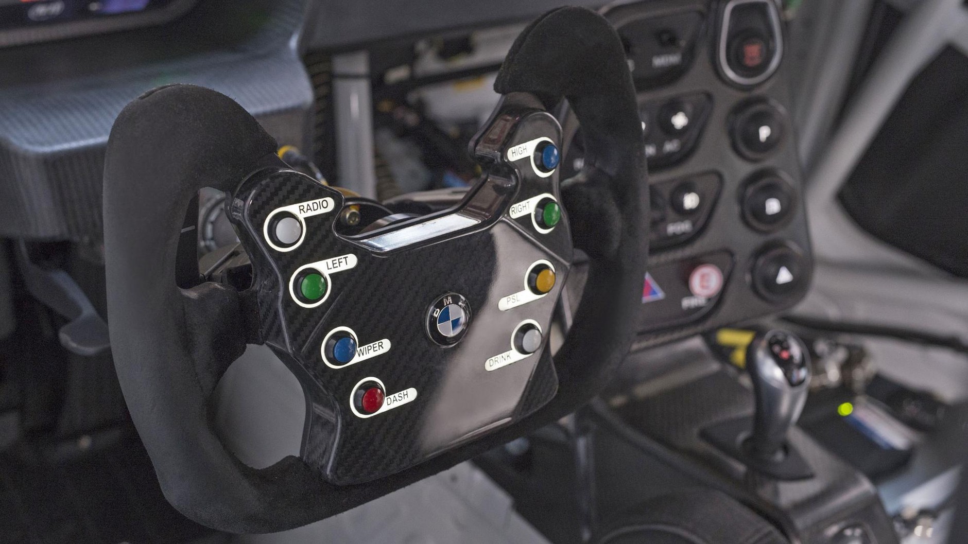 BMW M4 GT4 – gotowa na tor