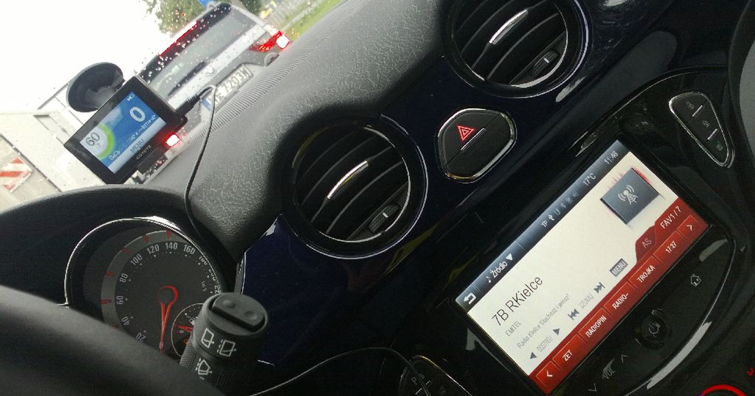 Działanie cyfrowego radia DAB sprawdziliśmy w Warszawie a także w okolicach stolicy