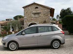Ford C-Max: znamy polskie ceny