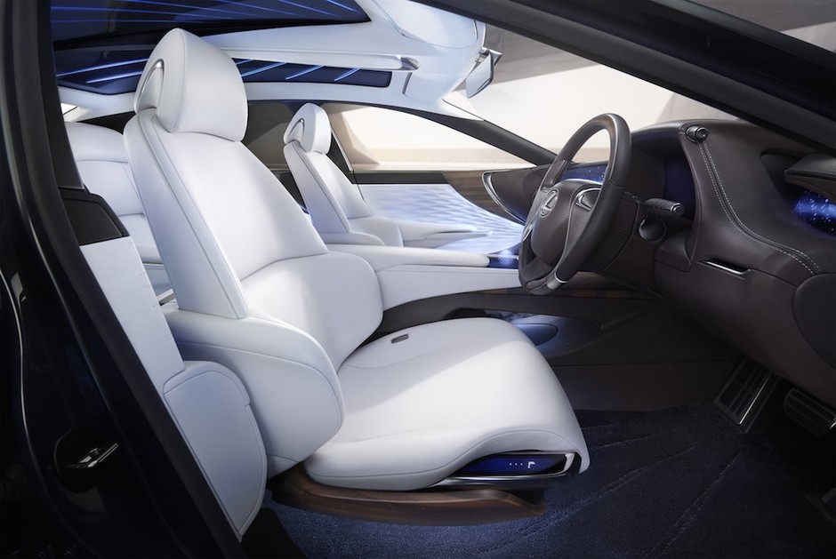 Lexus LF FC