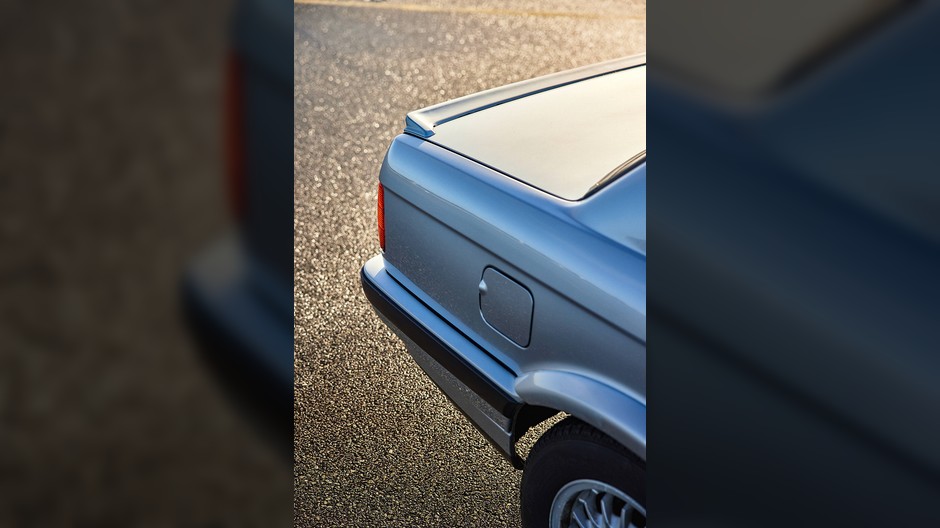 BMW E30 325iX