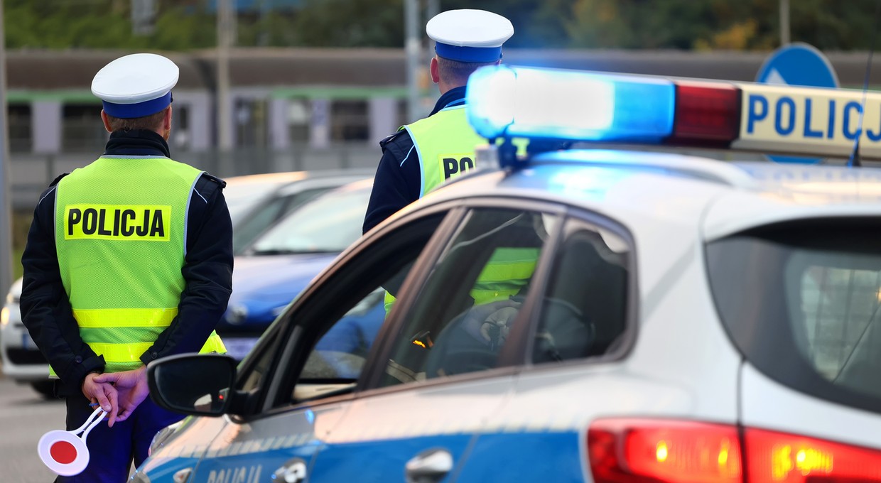 Ile czasu po wypiciu można prowadzić auto? Zwykle dużo później, niż kierowca myśli