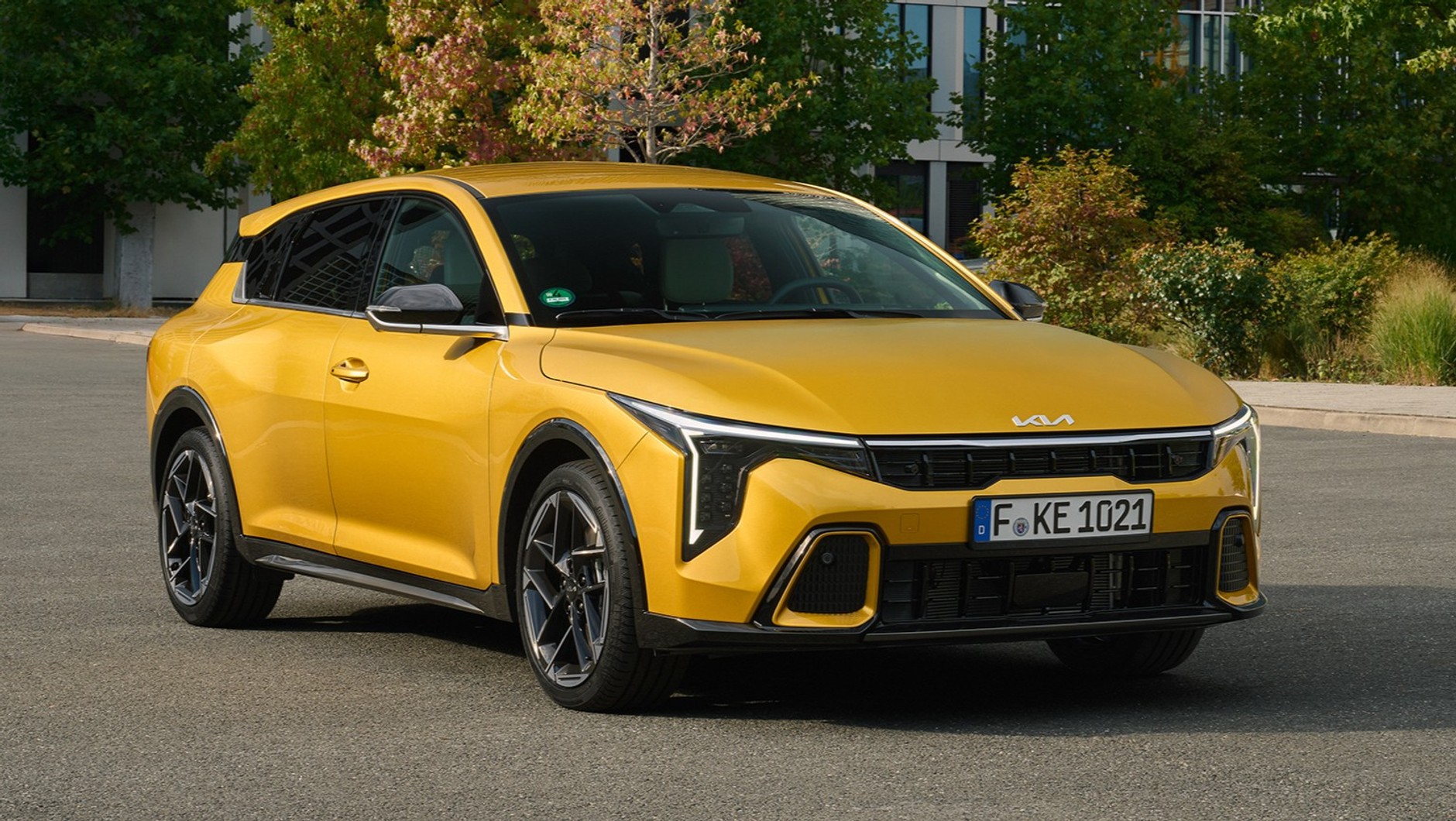 Kia K4