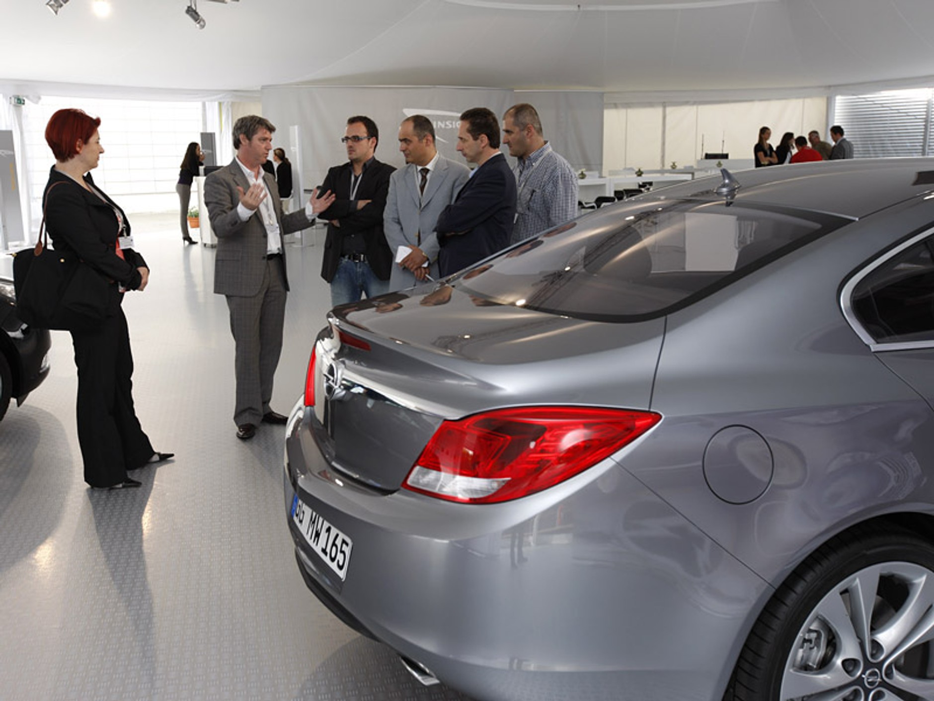 Opel Insignia: pierwsza statyczna prezentacja