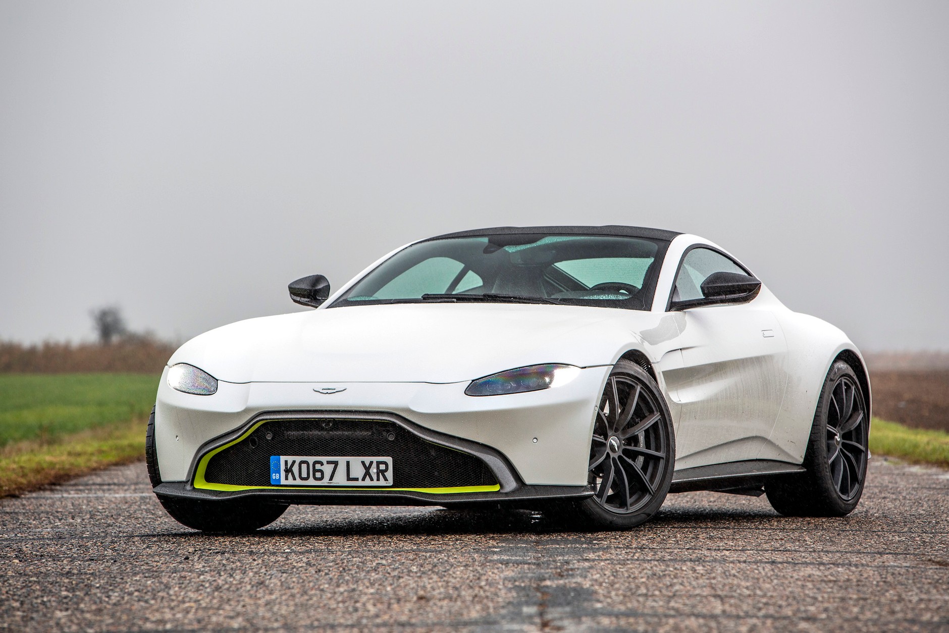 Aston Martin Vantage