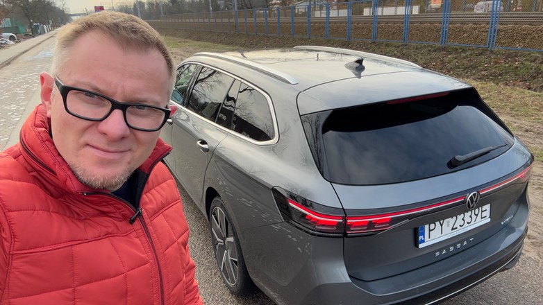 Jeździłem Passatem eHybrid. Czy ten napęd daje radę?