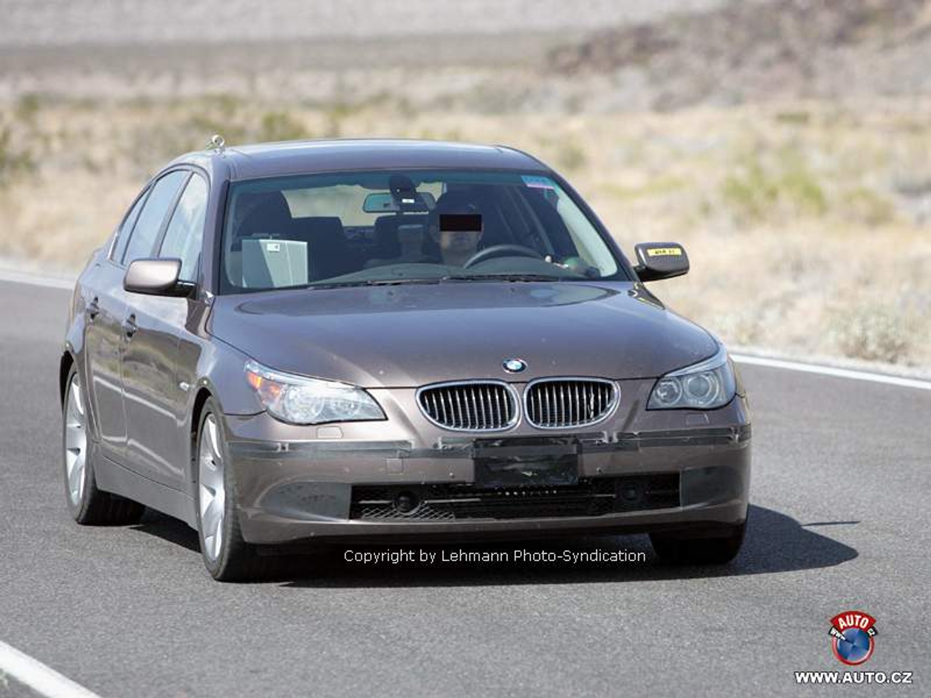 Zdjęcia szpiegowskie: BMW 5 nie chce pozostawać z tyłu