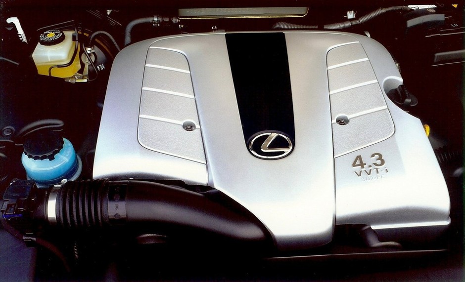 Lexus LS