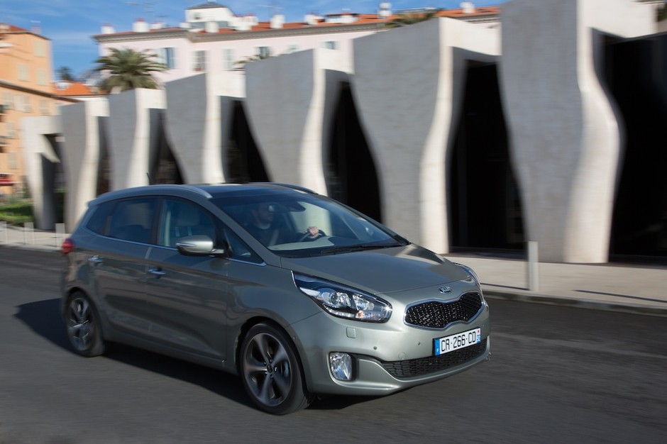 Nowa Kia Carens w polskiej ofercie